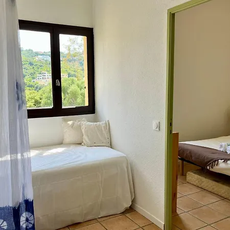 Apartmán Ella - Stunning Sea View 2Br, Pool & Padel -By Tgb