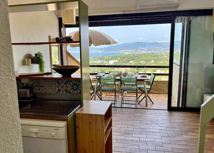 Ella - Luminous 2br Cosy - By Tgb 波尔蒂乔